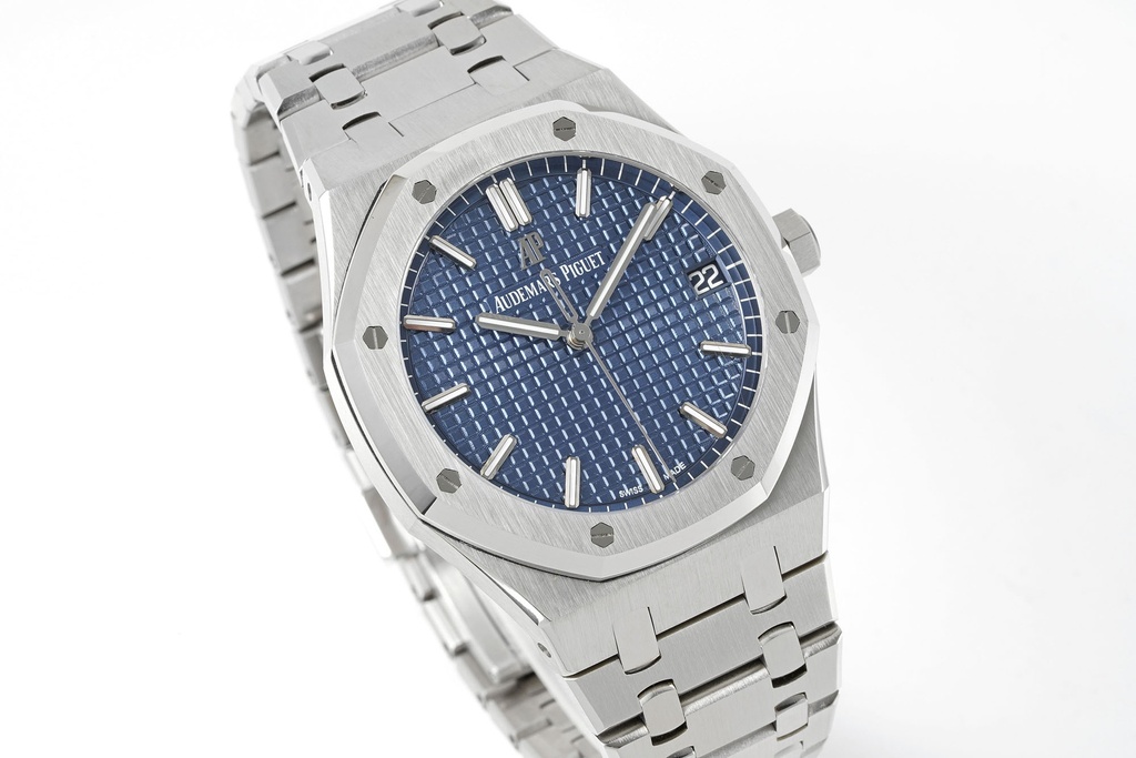 Royal Oak 15510, 41mm, “50th Anniversary”, Blue Dial on SS Bracelet