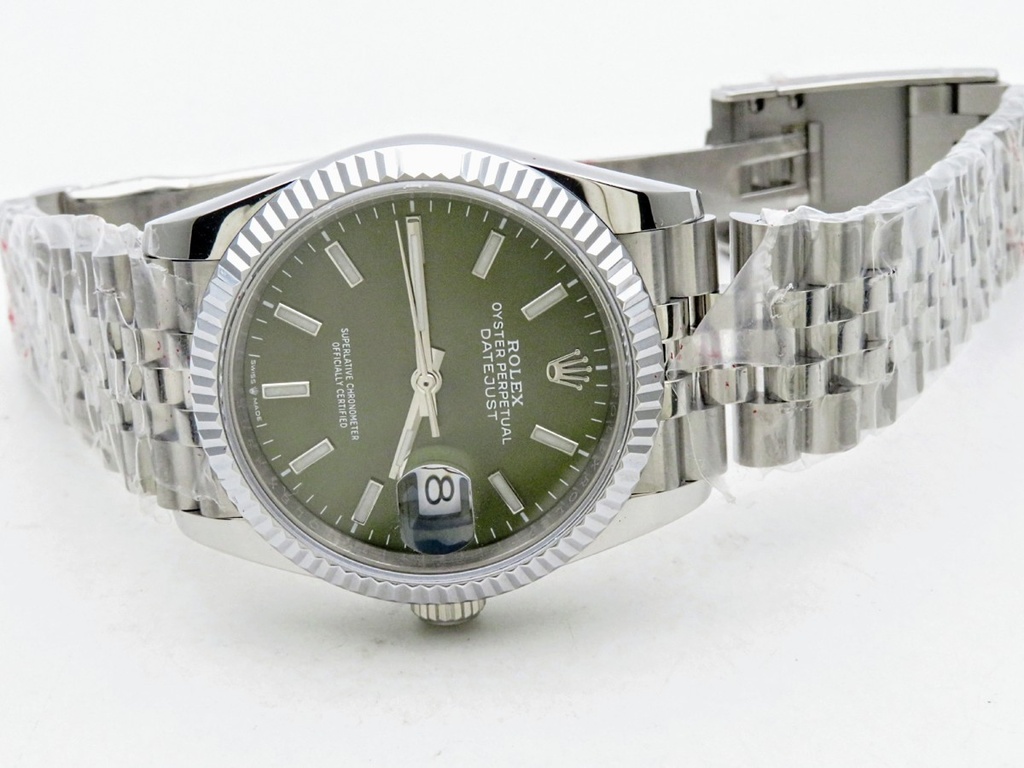 DateJust 126334, 41mm, Green Dial on Oyster Bracelet