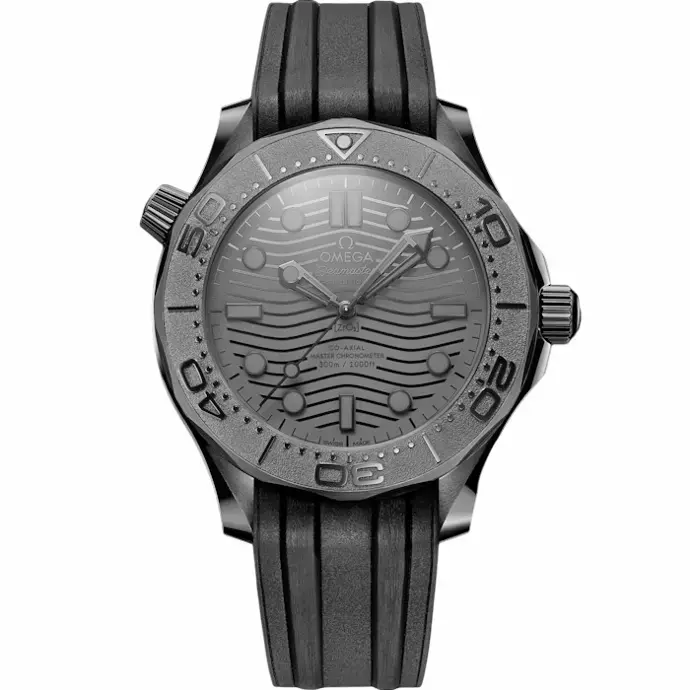 Seamaster 300m, Black Ceramic, Black Dial on Black Rubber Strap